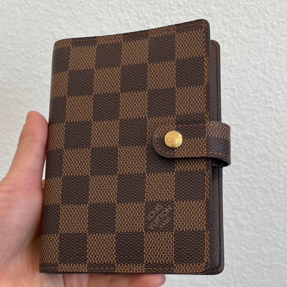 Louis Vuitton Damier Ebene Agenda Planner - Picture 14 of 14
